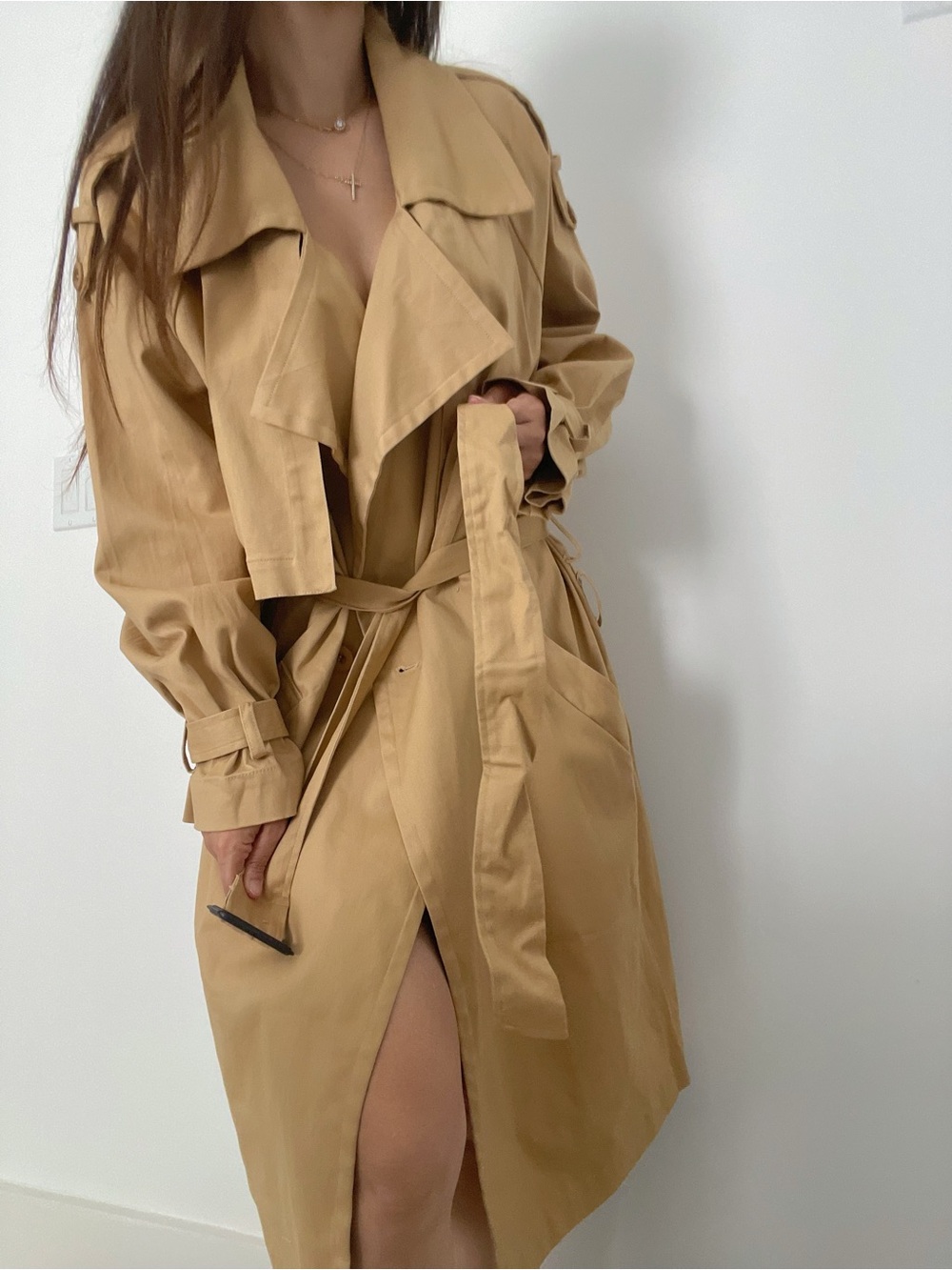 Hora & Sora Tan trench coat with belt - Picture 2 of 4